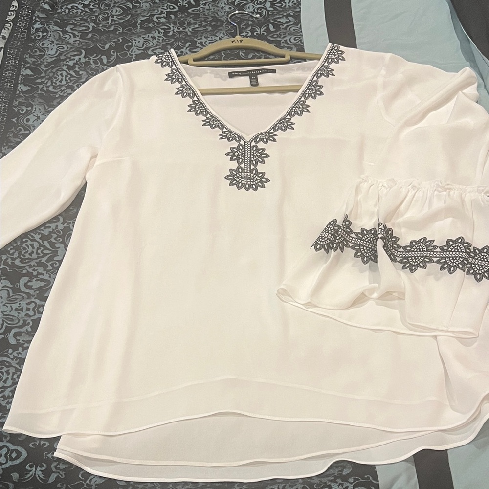 WHITE HOUSE BLACK MARKET 
 Chic White Blouse with Black Embroidery